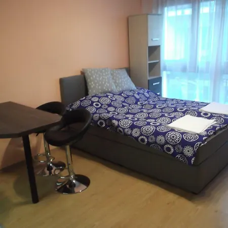 Apartment Cozy Flat In Pecs, Absolute Center
