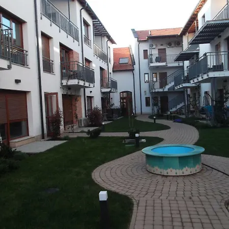 Апартаменты Cozy Flat In Pecs, Absolute Center