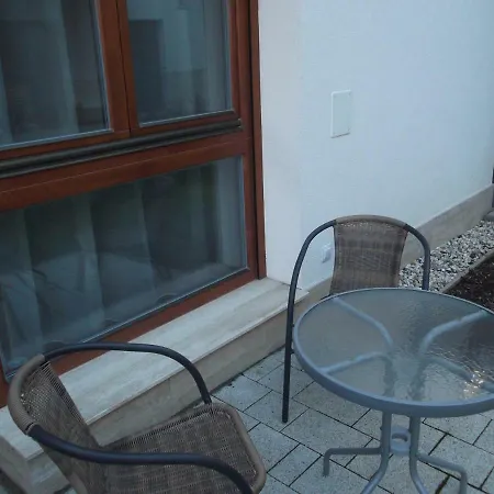 Cozy Flat In Pecs, Absolute Center Διαμέρισμα *